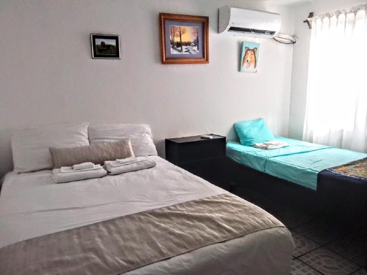 Mexican Room In Art Studio Cancun Exterior photo